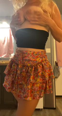 I thought y’all might like my frilliest skirt 🤷🏼‍♀️