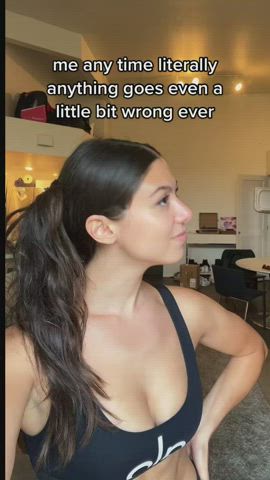 cleavage kira kosarin natural tits clip