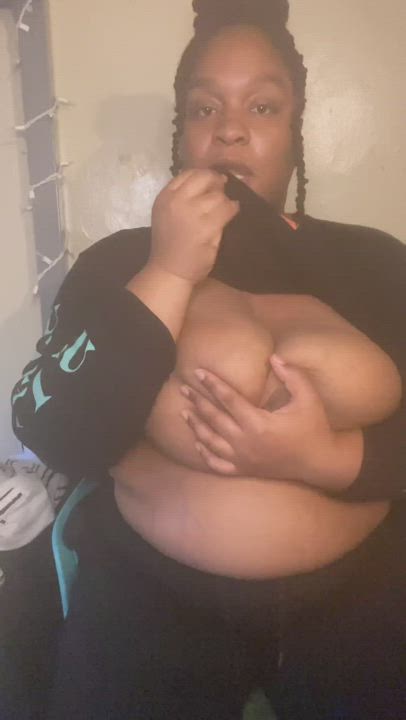 BBW Big Tits Chubby Ebony Huge Tits Nude Tease Thick clip
