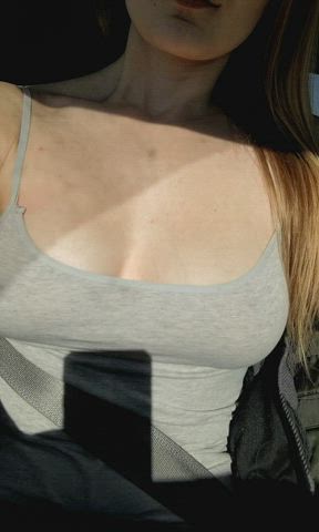 boobs bouncing tits braless clip
