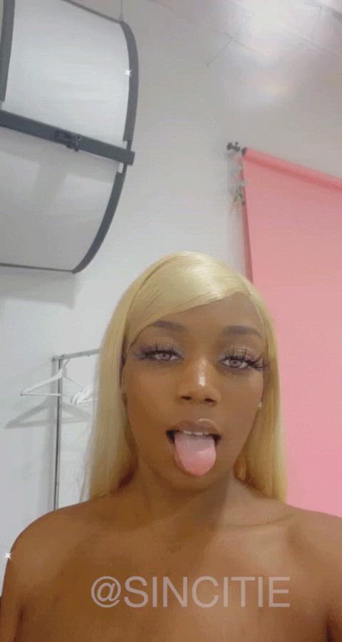 ebony long tongue tongue tongue fetish clip