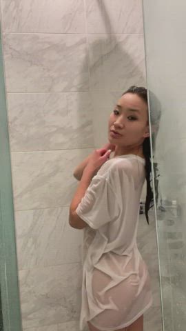 asian reaction shower clip