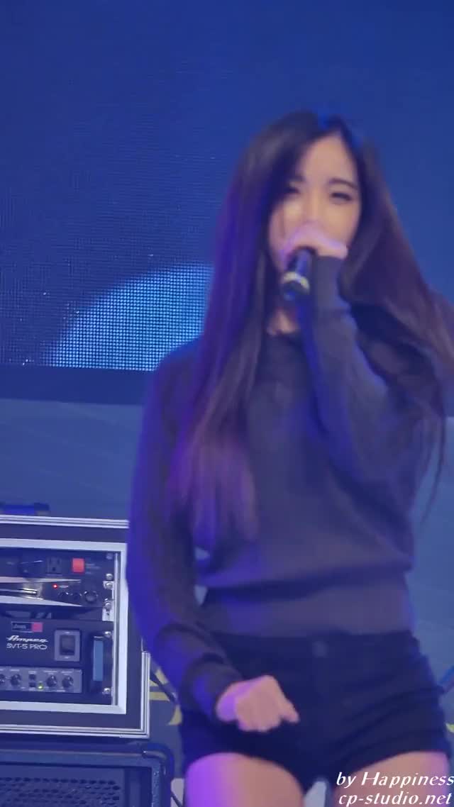 151128 Hyunyoung squeeze (Mach) extended