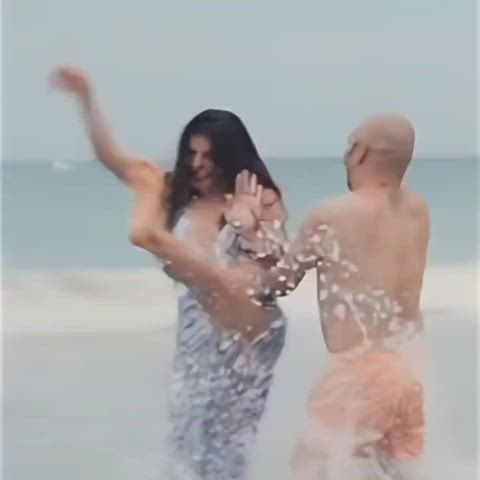 armpits beach bikini bollywood braless cleavage indian sri lankan clip