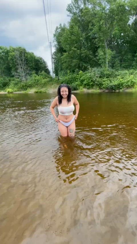 The water was a little chilly. Can you tell?