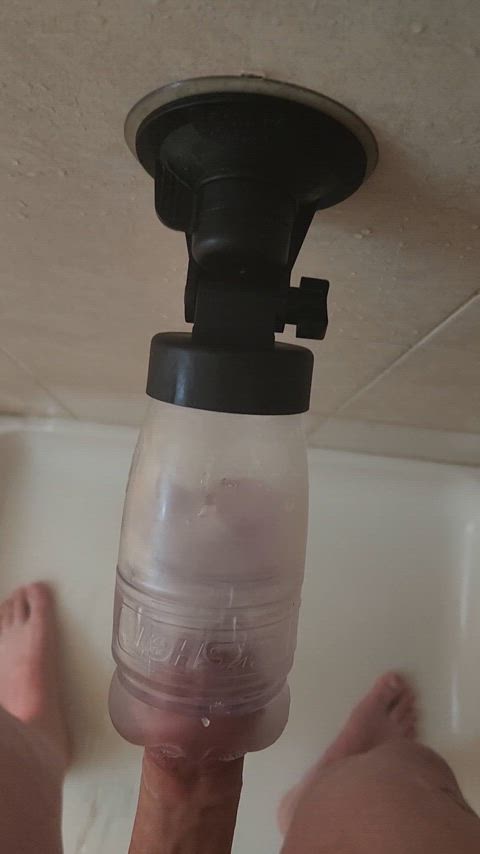 [Fleshlight Quickshot] shower mount is a must