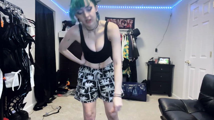 amateur ass big tits boobs cute goth homemade onlyfans tits clip