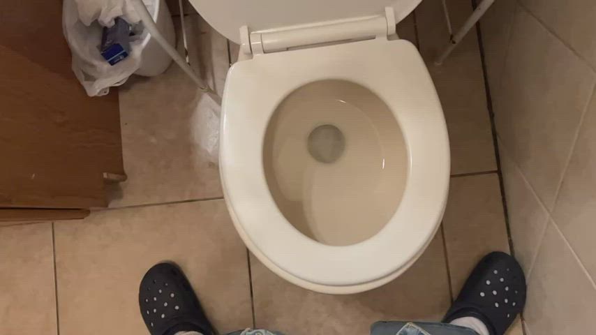 bbc big dick cock masturbating piss pissing slow motion squirting toilet clip