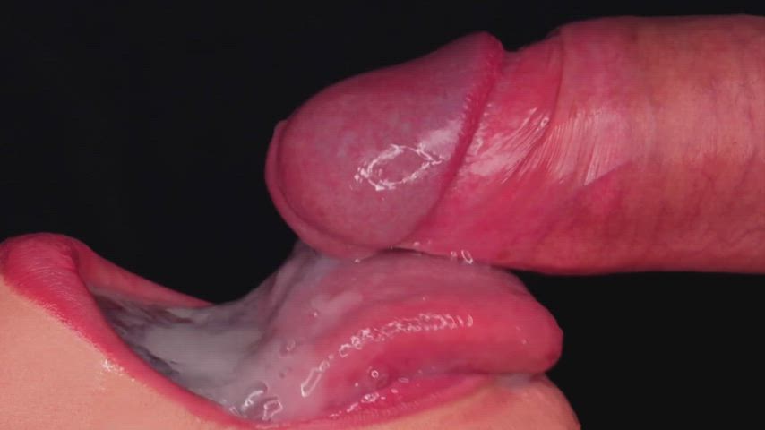 amateur camgirl cock cumshots handjob jerk off onlyfans sissy clip