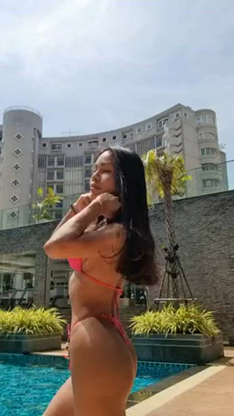 asian big ass bikini girl dick pool swimming pool t-girl trans trans woman clip