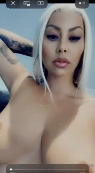 AmberRose23