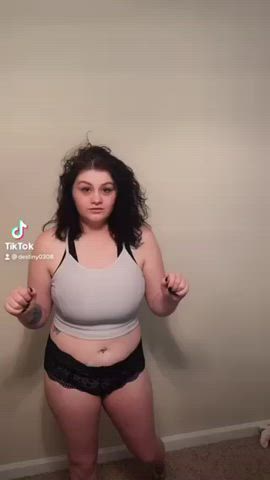 Big Tits Booty Dancing TikTok clip