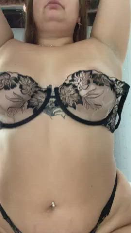 boobs latina milf mom onlyfans tits curvy clip