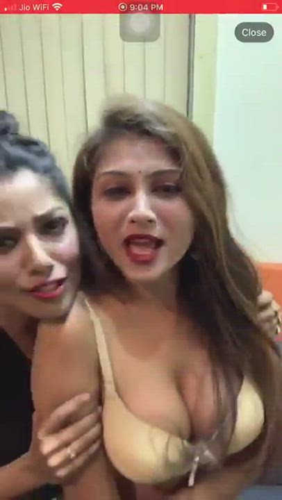 ❤️ Horny Friends showing Boob to her Fans 🔥️ [Link In Comment] 👇👇