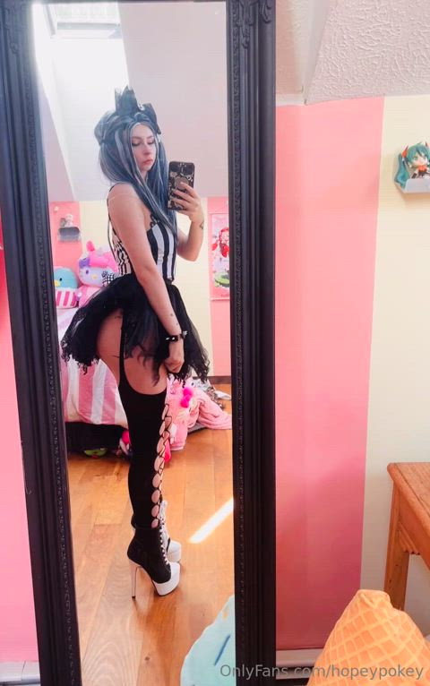cosplay onlyfans teen clip