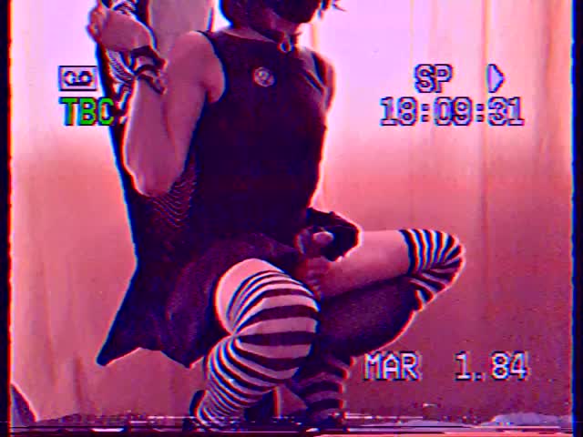 dress femboy masturbating clip