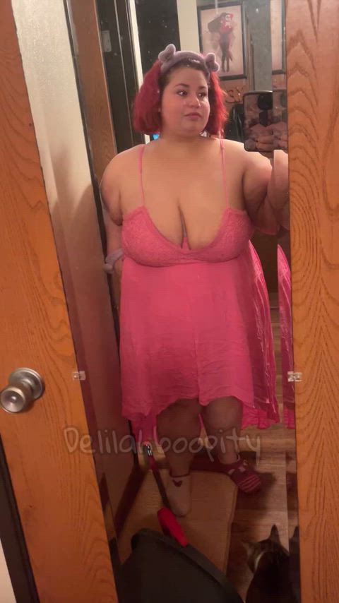 Pretty in pink with a fat, hairy pussy