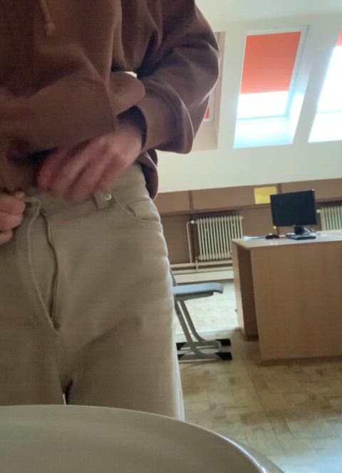 just a quick cum at school