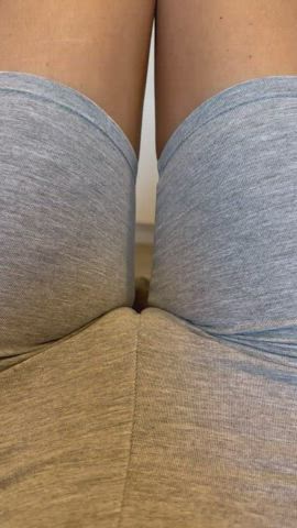Grey is the right color for cameltoe 👄