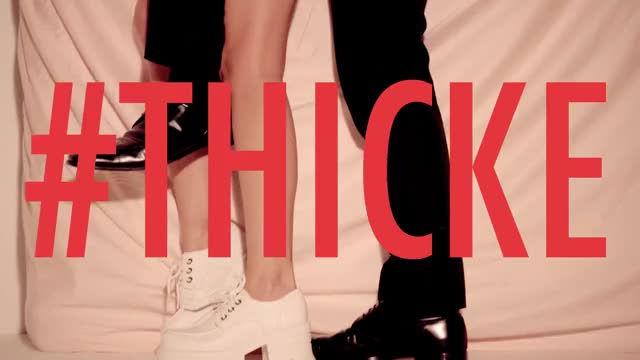 Emily Ratajkowski - Robin Thicke ft T.I. & Pharrell - Blurred Lines [1080p HD]