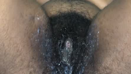 Do you luv nuttin in a hairy pussy?
