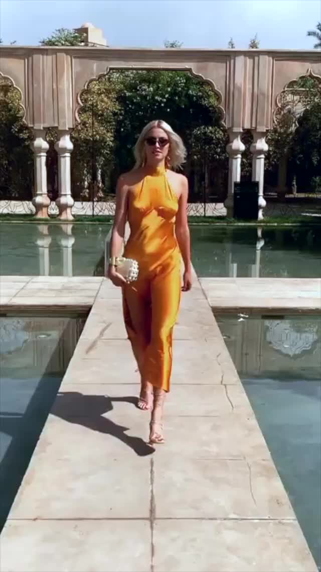 Lena Gercke IG Gold Dress Walk