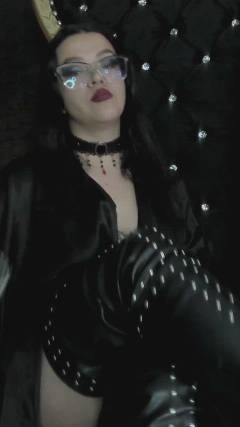 femdom latina master/slave mistress slave submission submissive latinas clip