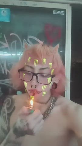 body femboy smoking solo clip