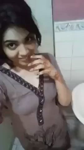 Horny Patna Girlfriend Shows Pussy &amp; Ass To Tease Lover - Full Video in comments