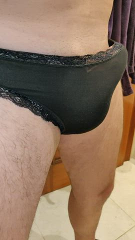 New here! I was precumming only wearing it! I should shave off..