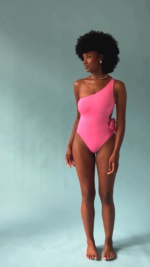 big tits bikini swimsuit just-boobs clip
