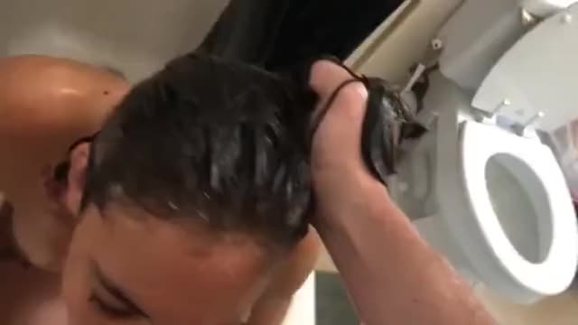Facefuck In Bath