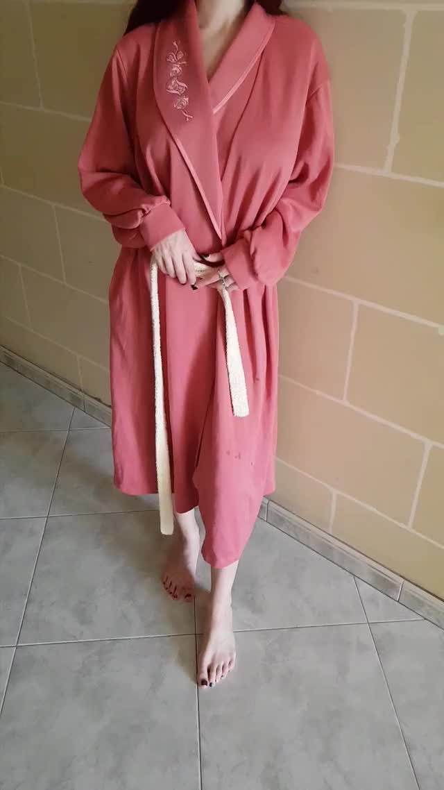 red dressing gown