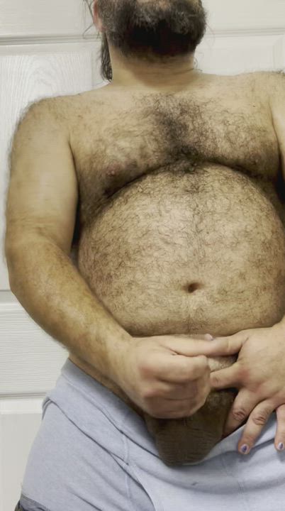 Hairy dadbod spurting seed