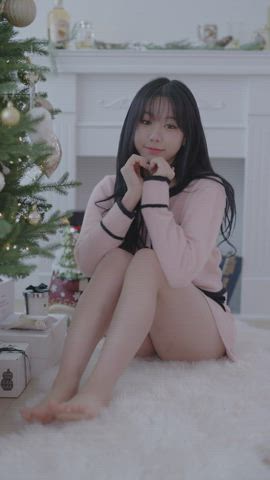 asian babe christmas cute korean model smile clip