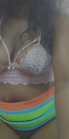 Belly Button Ebony Fingering Lips MILF Mom Tits clip