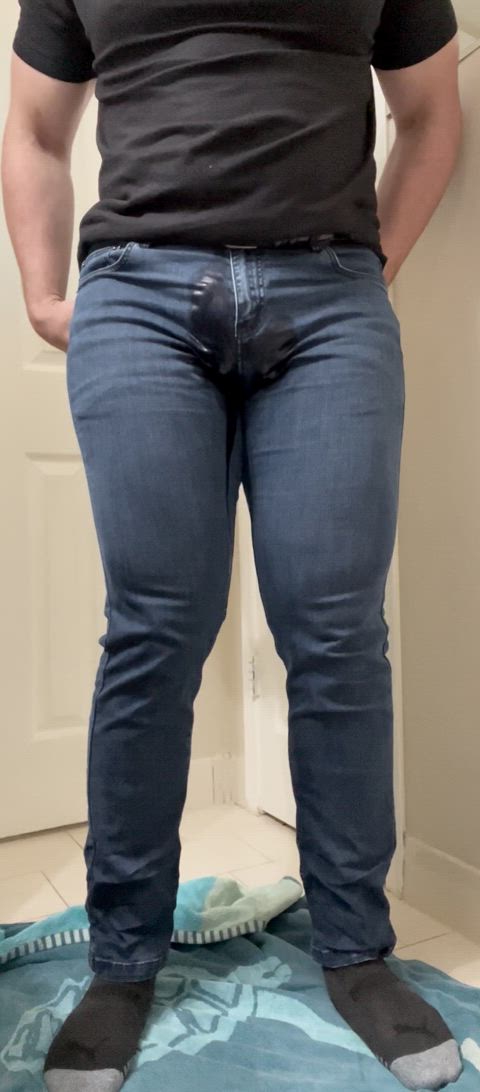 jeans pissing wetting clip