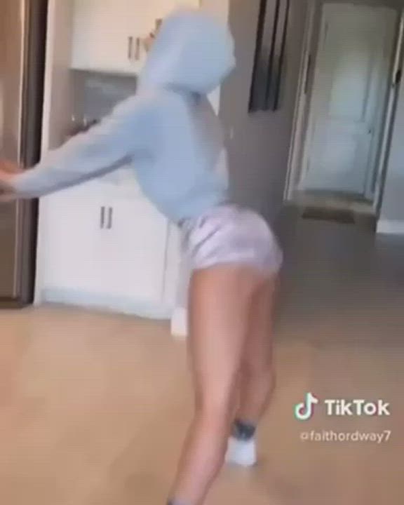 Ass TikTok Twerking clip